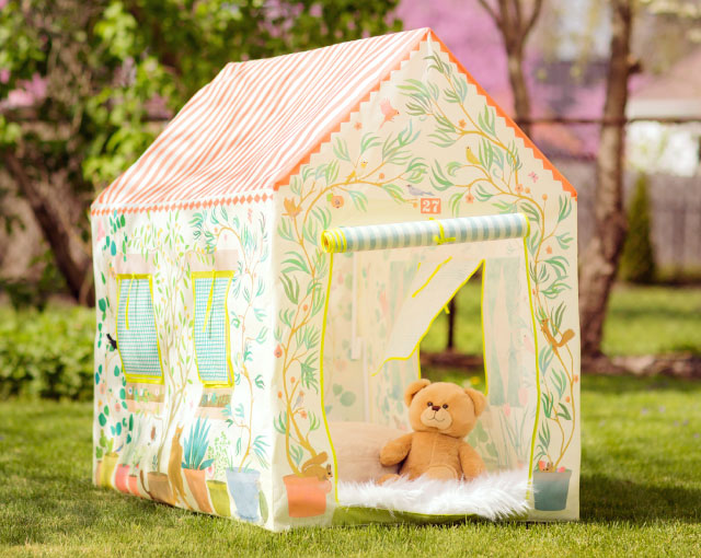 子供テント ベビープレイハウス 秘密基地 簡単に組立 軽量 通気性 柔らかく肌に優しい生地 折り畳み式 ドアと窓付き DIYで飾れる ティピー 木  室内 女の子 プレイハウス 秘密基地 テント 無地 可愛い 男の子 おしゃれ 子供テント ベビーテント 子供 プレイテント 可愛い ... 子供テント ベビープレイハウス 折り畳み式 秘密基地 知育玩具 簡単に組立 軽量 通気性 柔らかく肌に優しい生地 窓付き DIYで飾